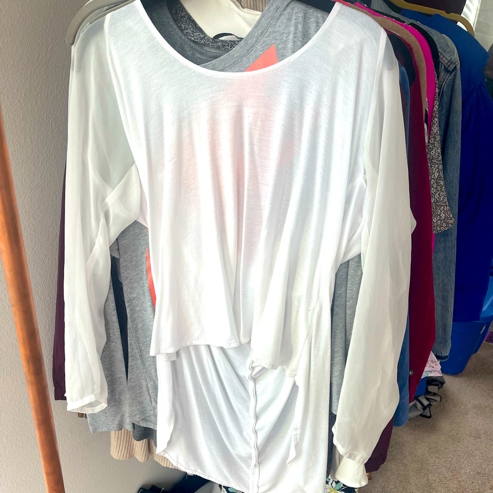NAIM Sheer White LS Open Back High Low Top size 6